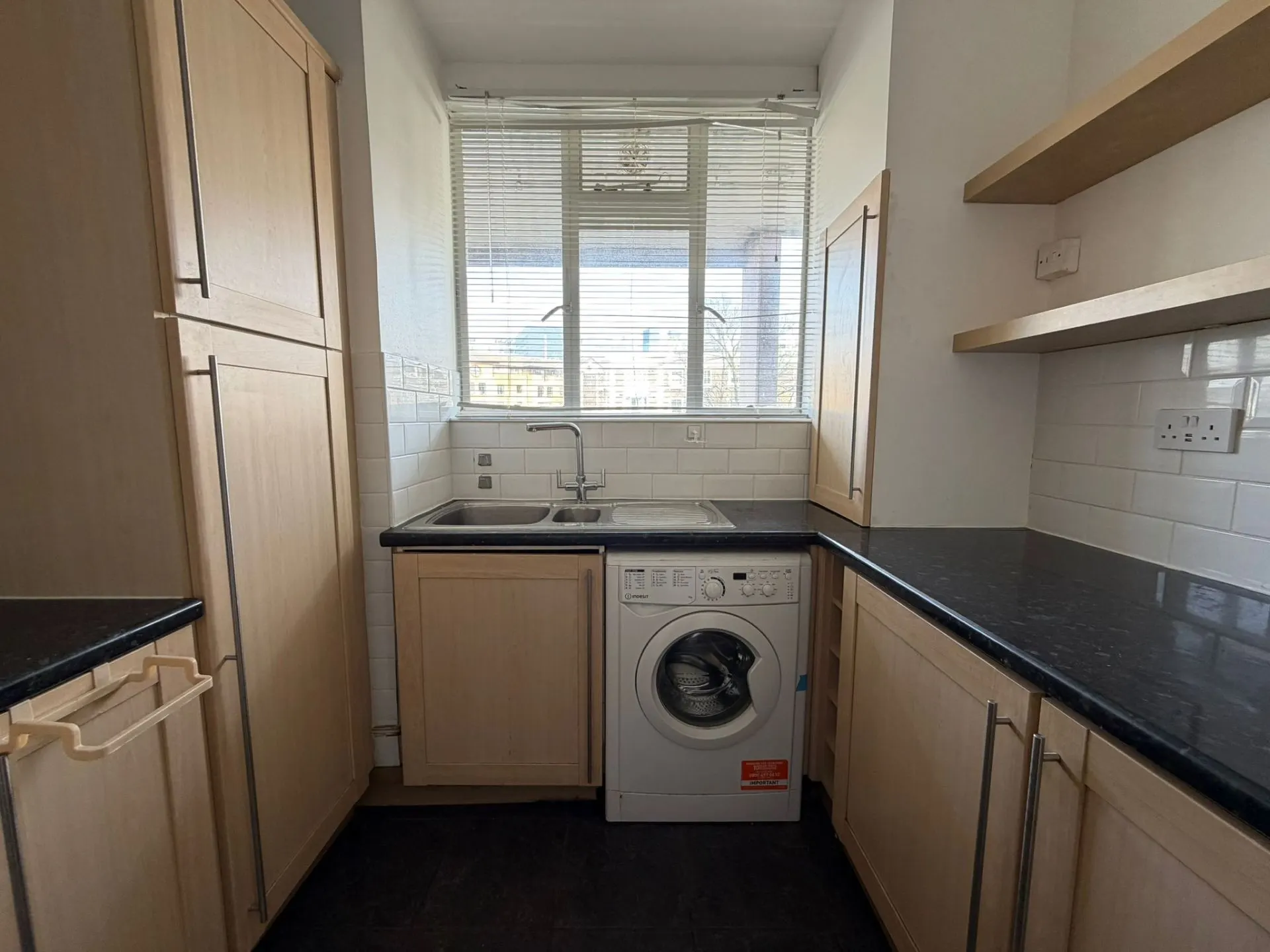Flat in London - Image 3