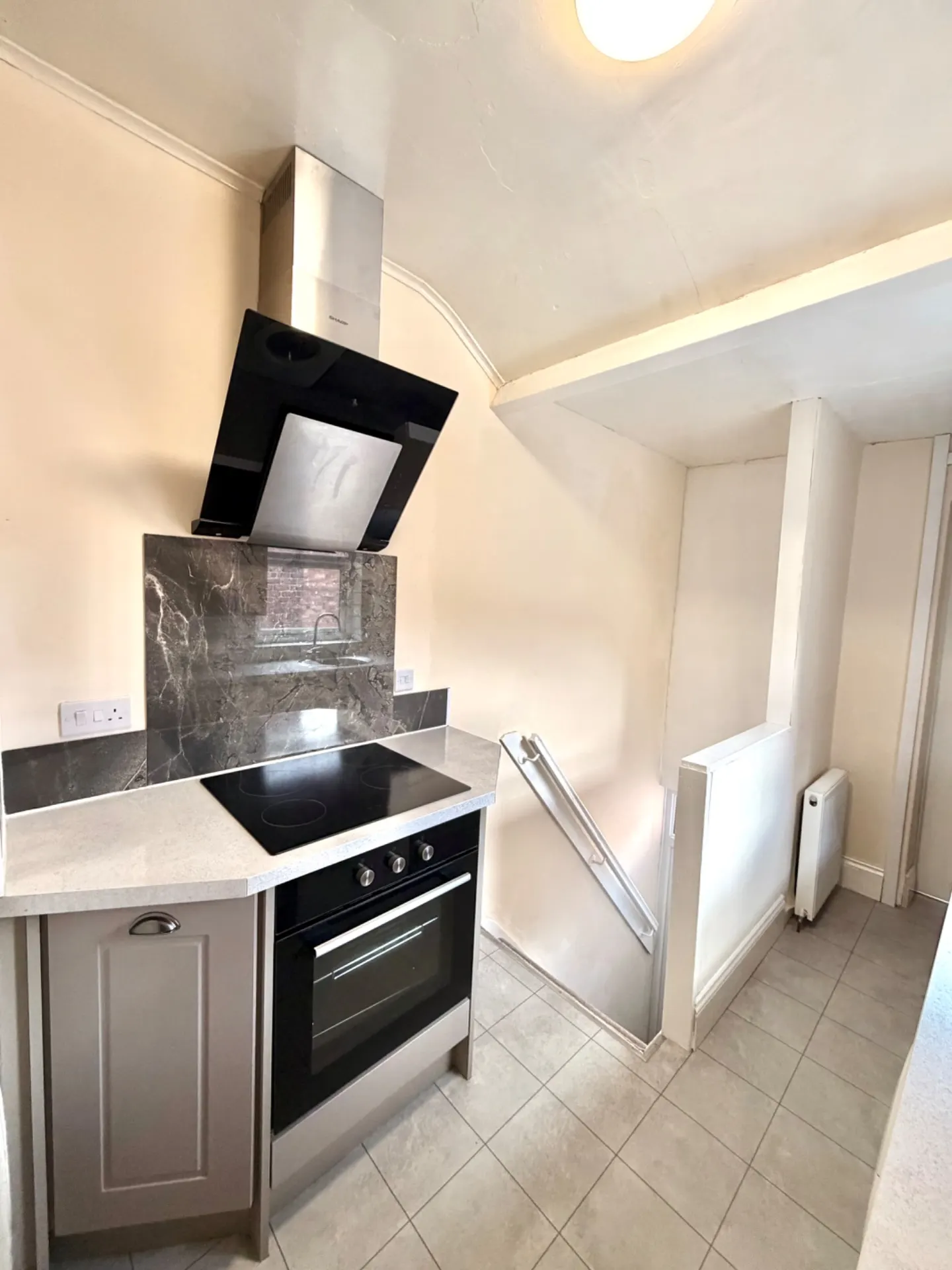 Flat in Gateshead - Image 3