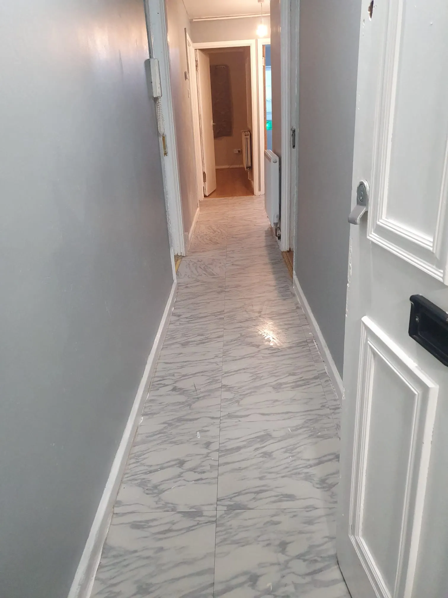 Flat in London - Image 8