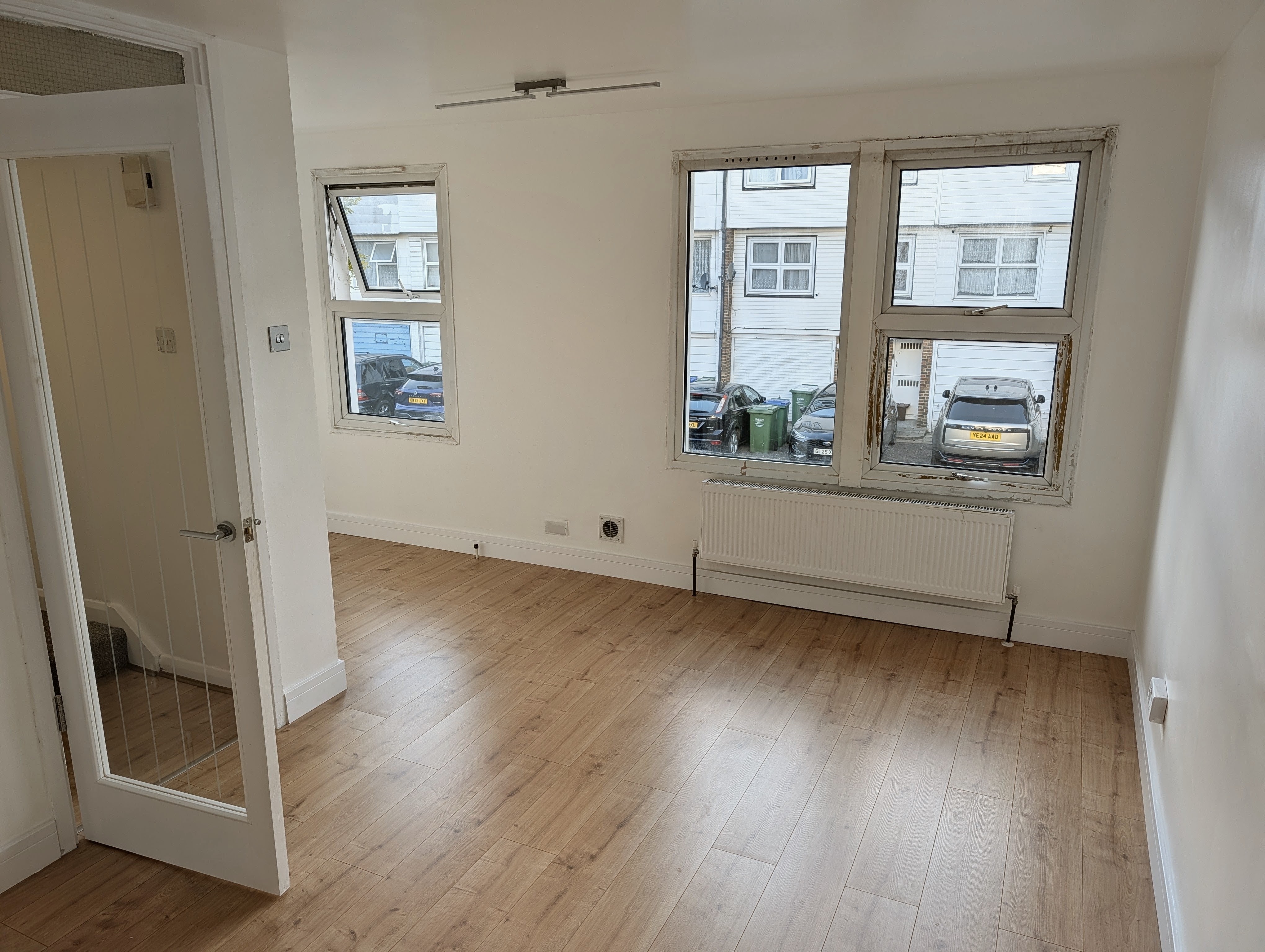 House in Erith - Image 4
