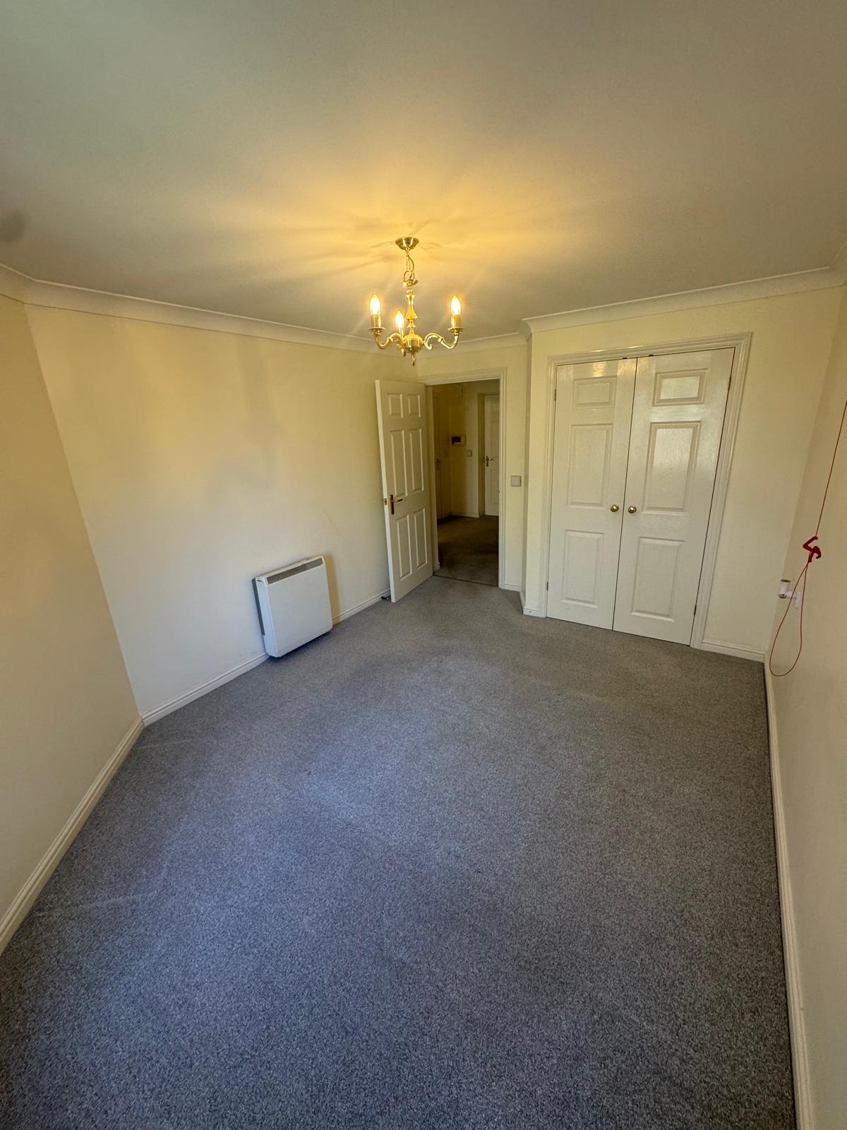Flat in Hartlepool - Image 2