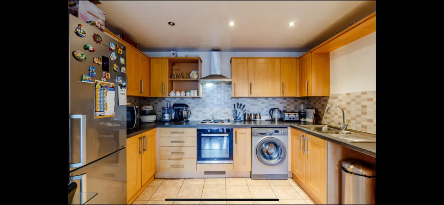 Flat in Luton - Image 6