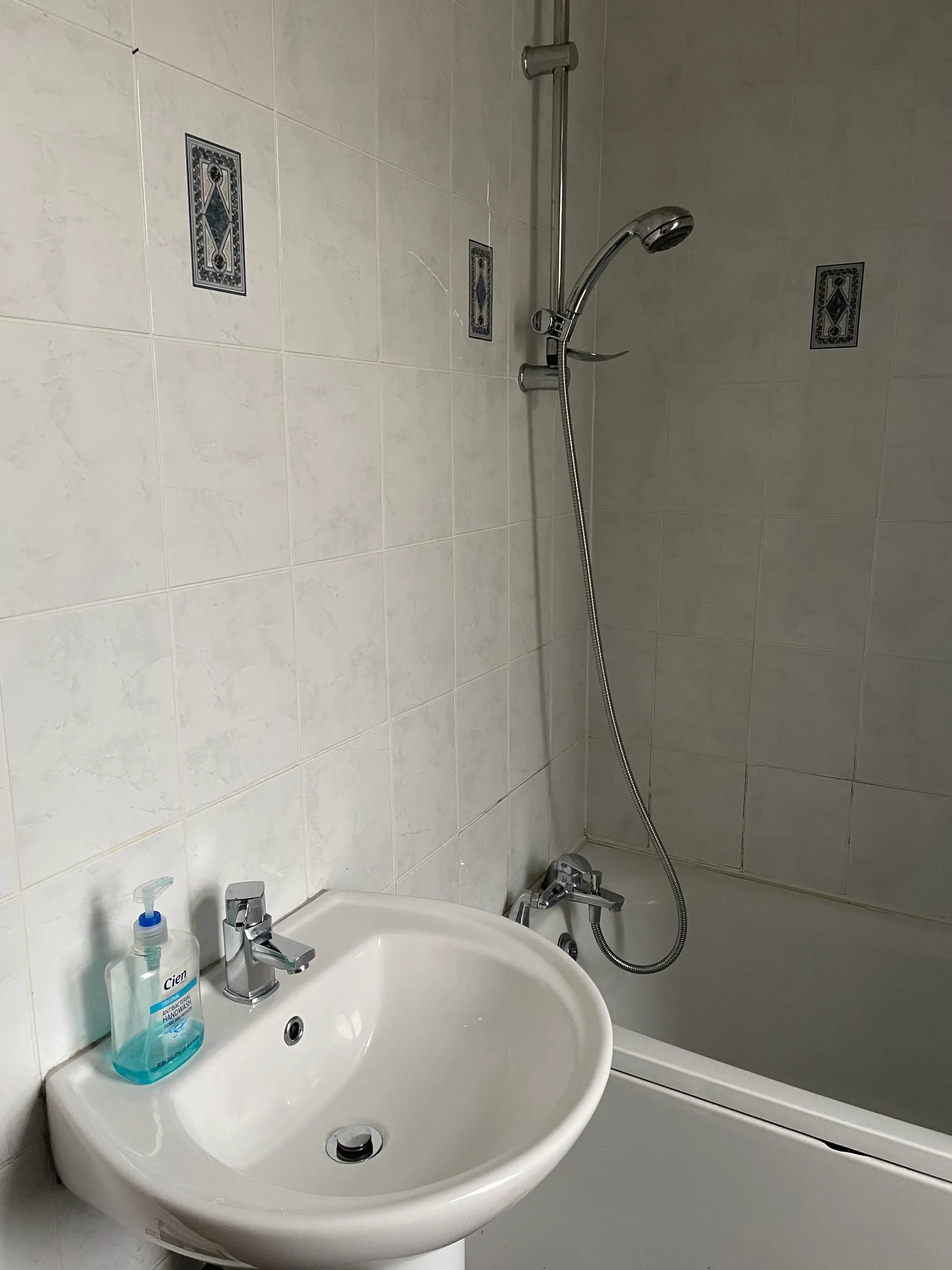 Flat in Nelson - Image 7