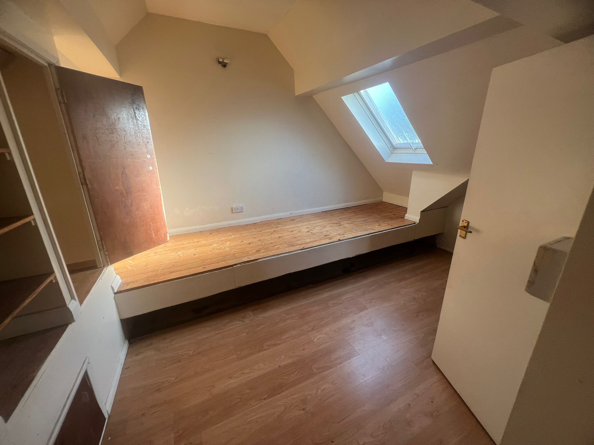 House in Leicester - Image 8