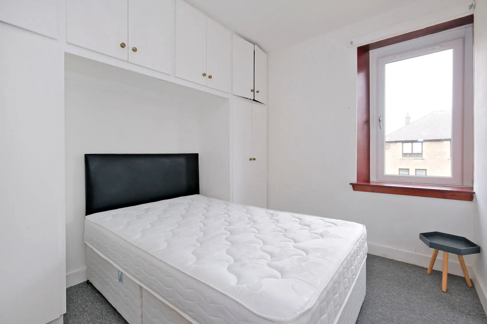 Flat in Aberdeen - Image 7