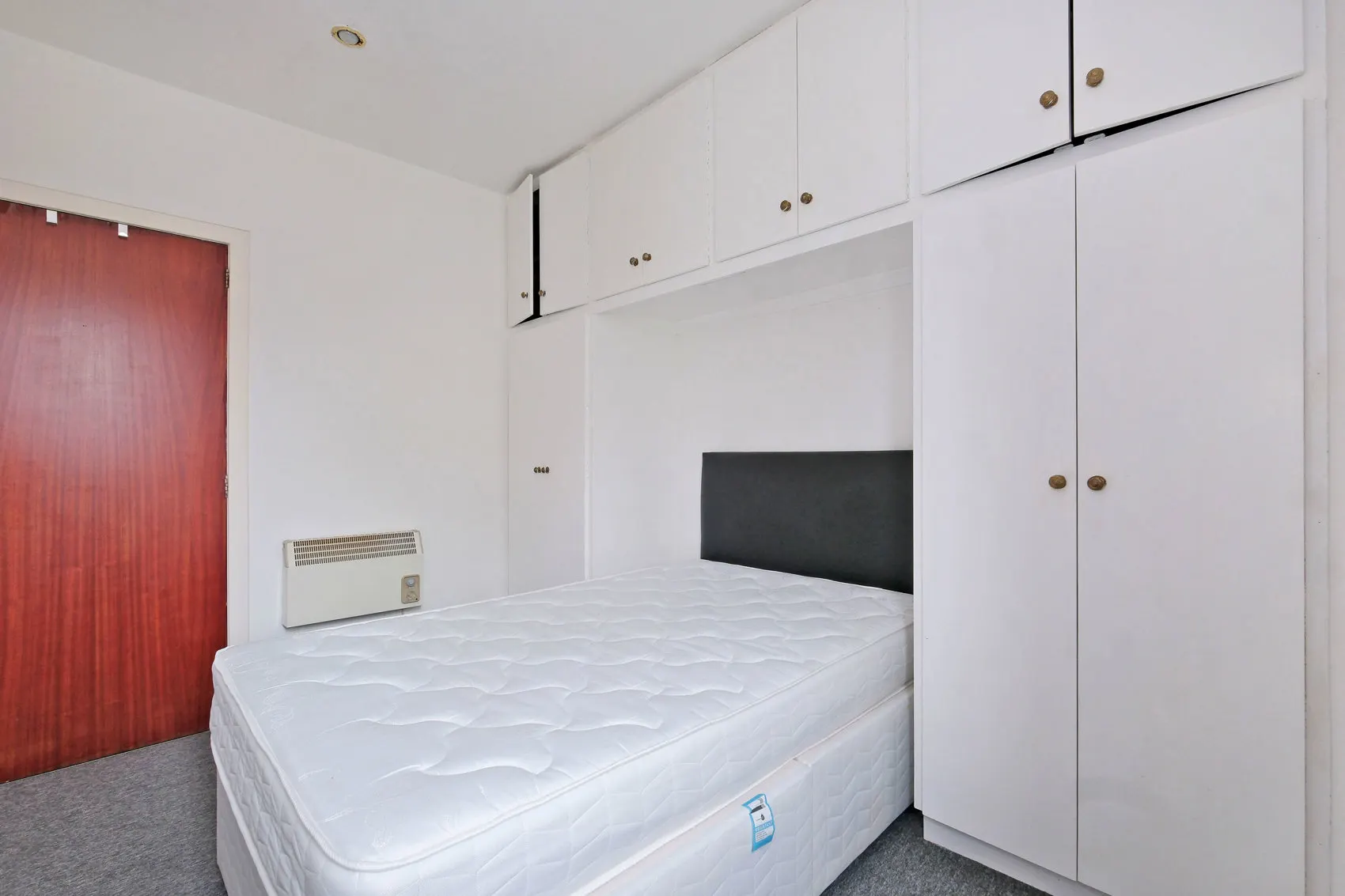 Flat in Aberdeen - Image 8