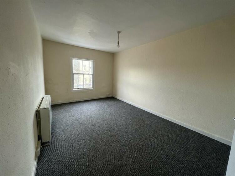 Flat in Coleford - Image 5