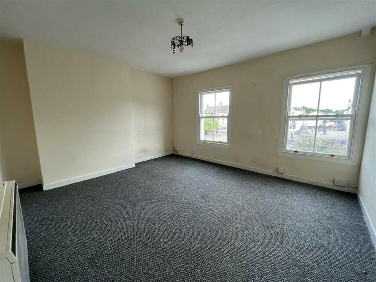 Flat in Coleford - Image 7