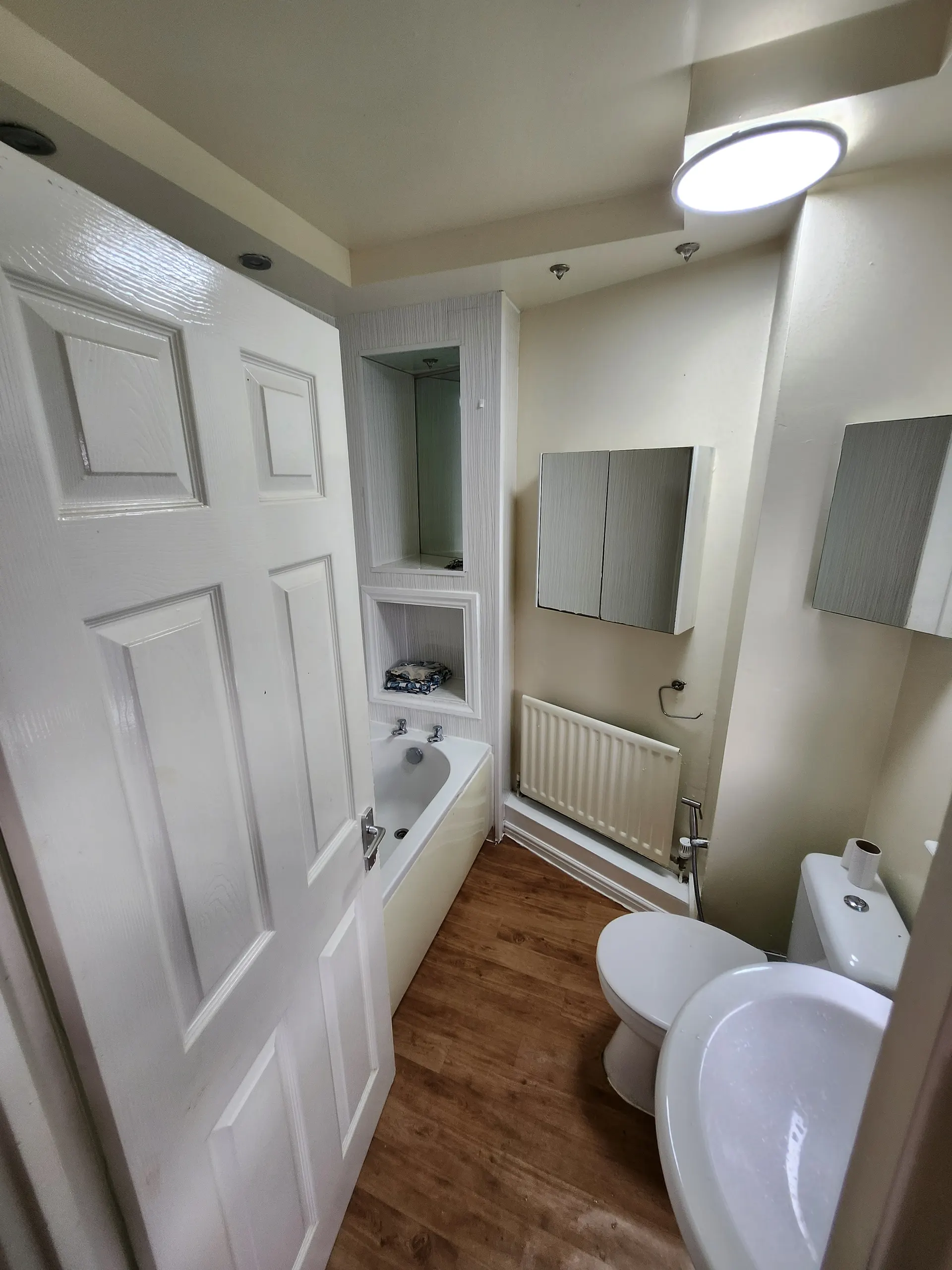 House in Romford - Image 9