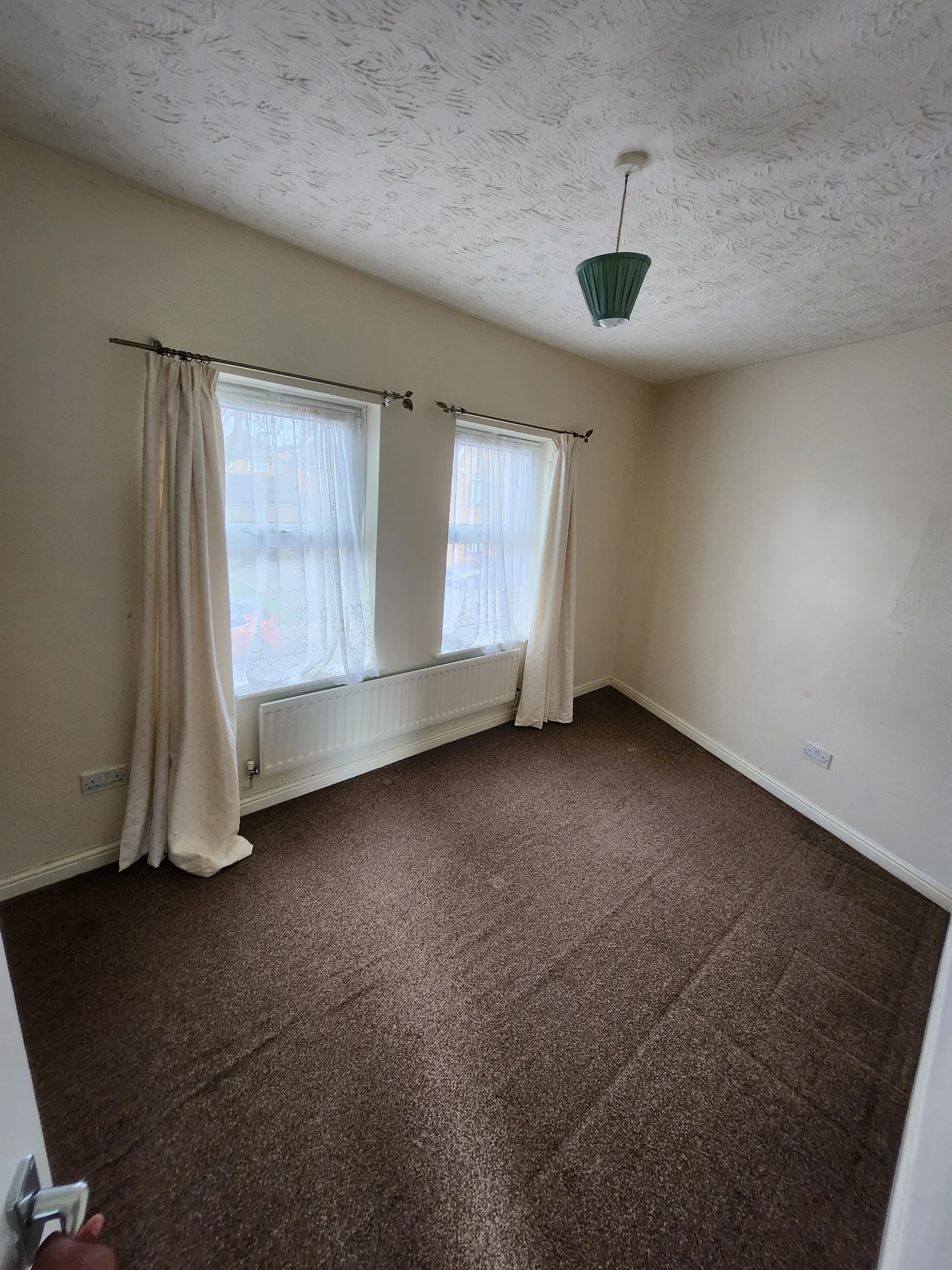 House in Romford - Image 10