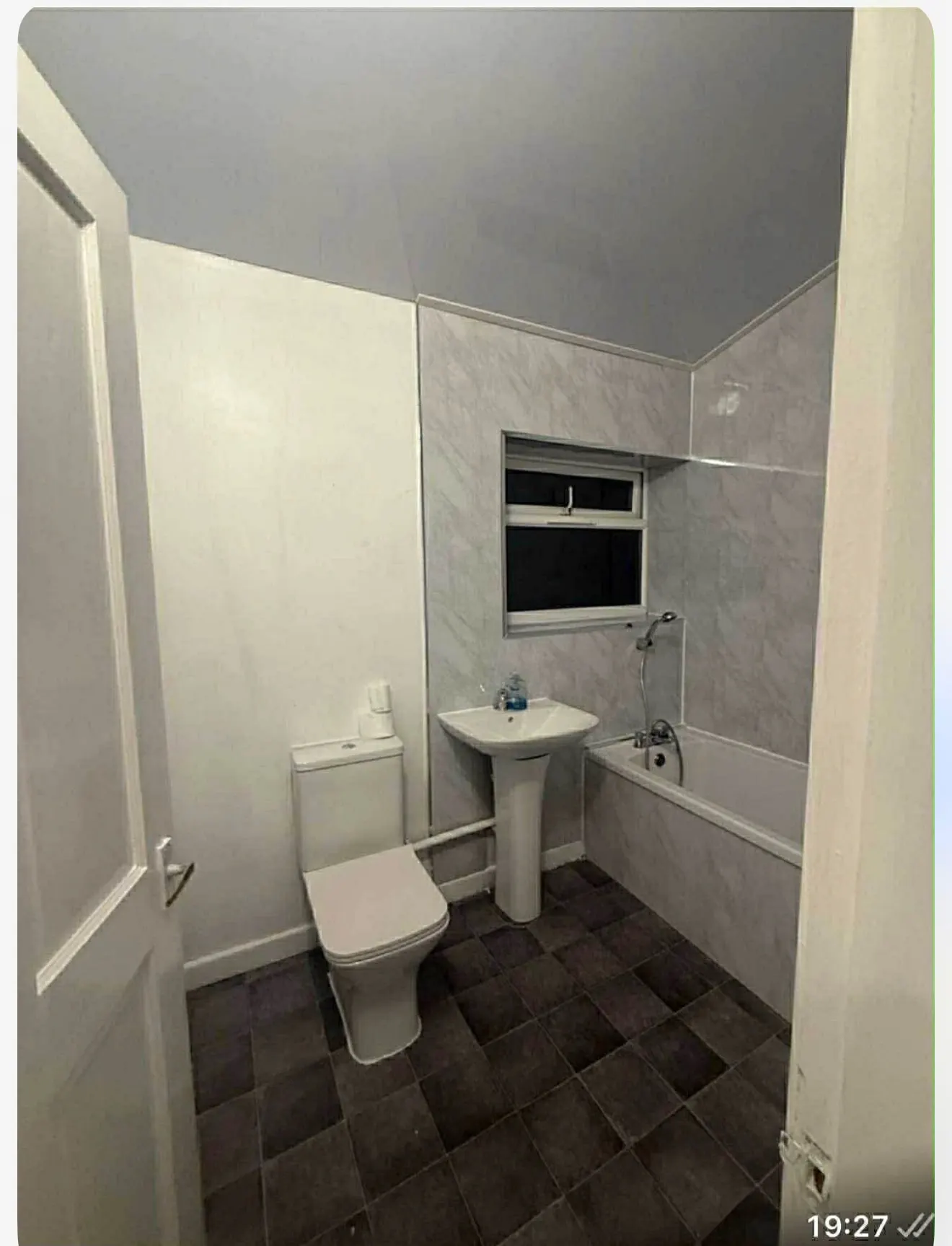 House in Stoke-On-Trent - Image 2