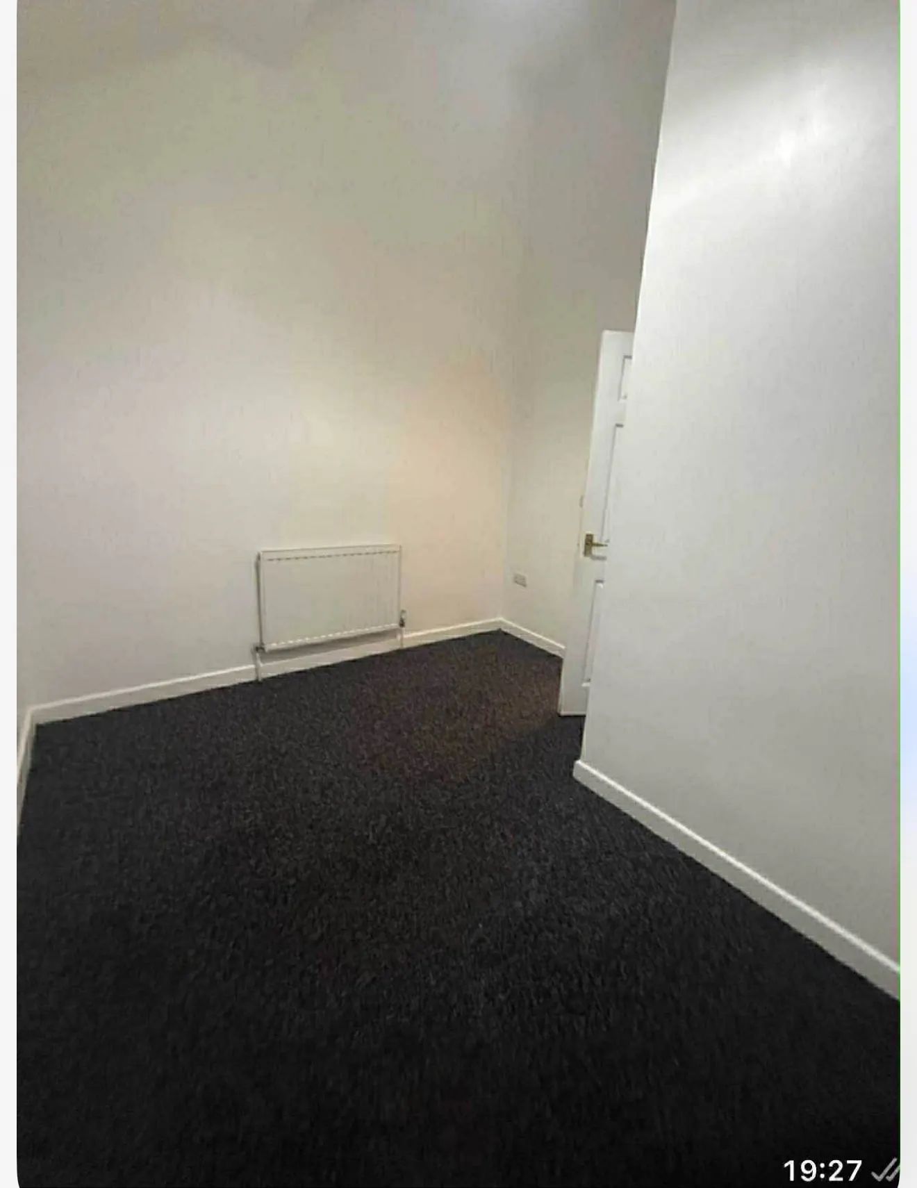 House in Stoke-On-Trent - Image 5