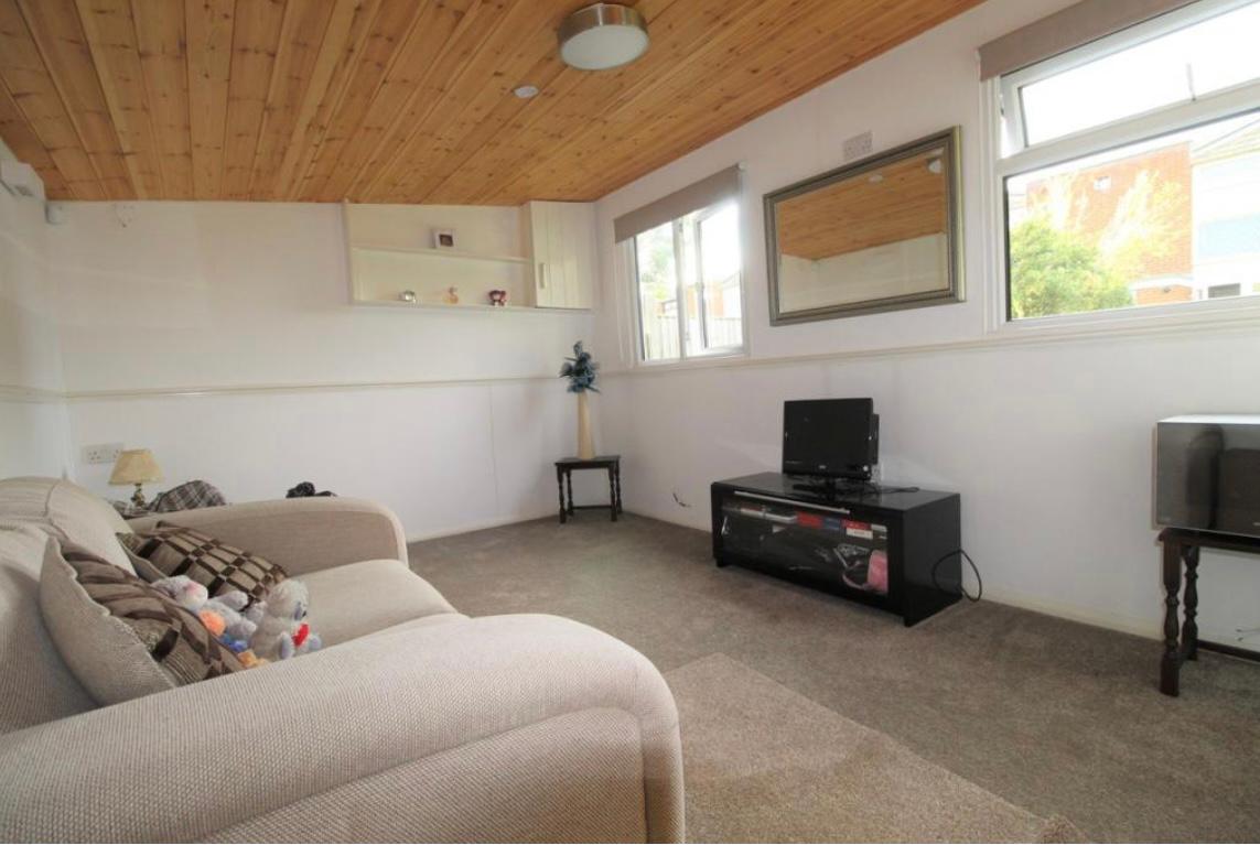 Ashfield - Image 6
