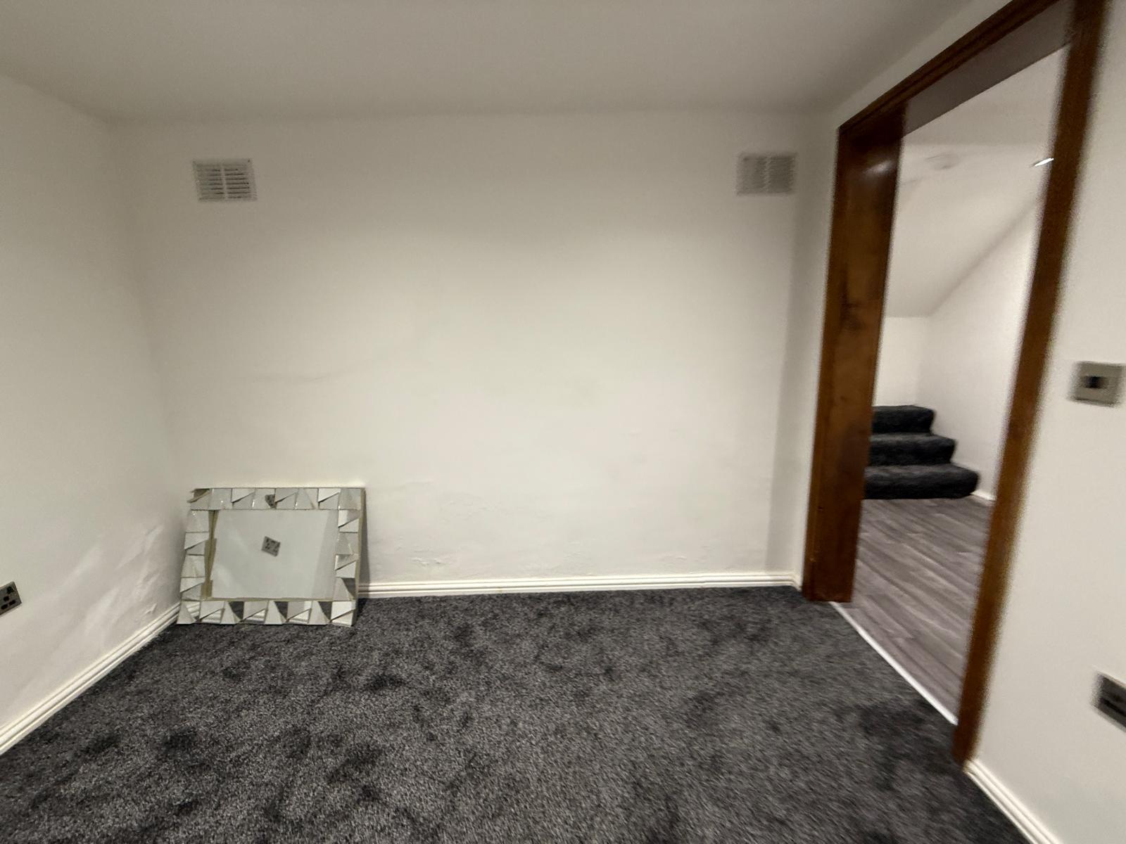 Huddersfield - Image 3