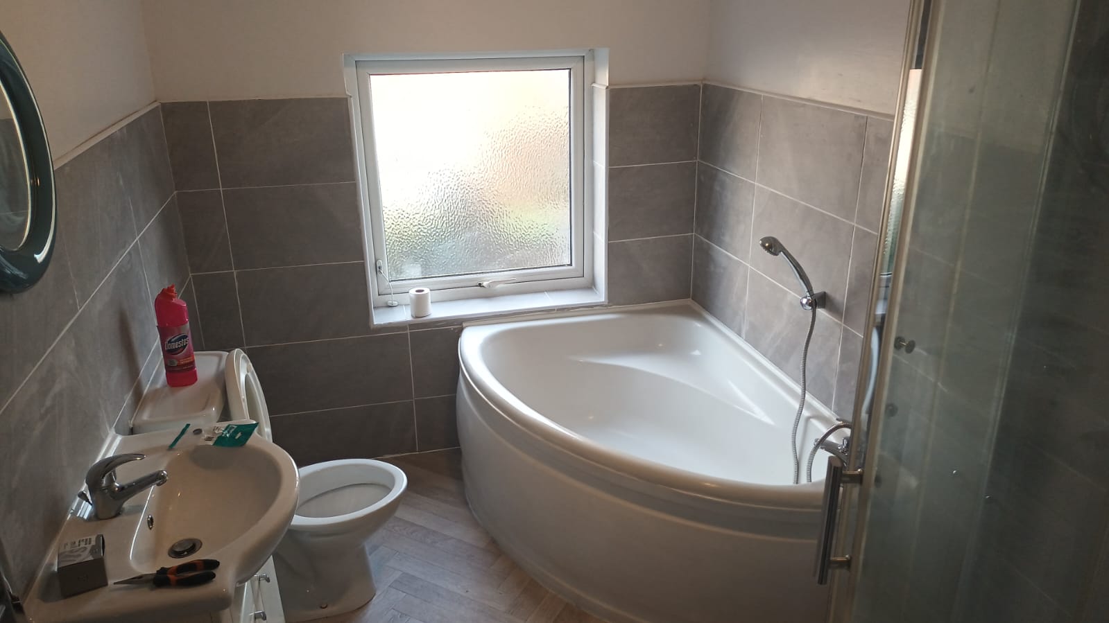 Flat in Burton-On-Trent - Image 1