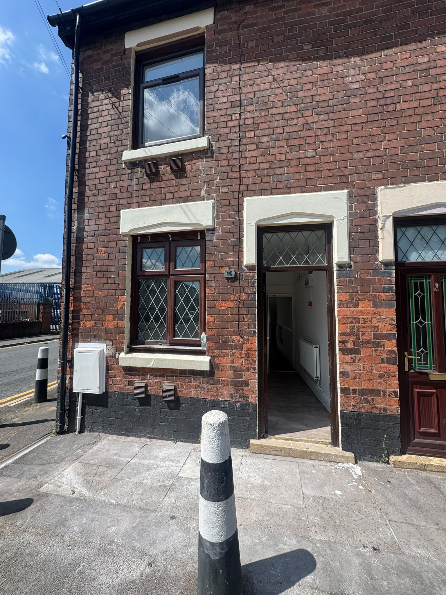 Stoke-On-Trent - Image 11