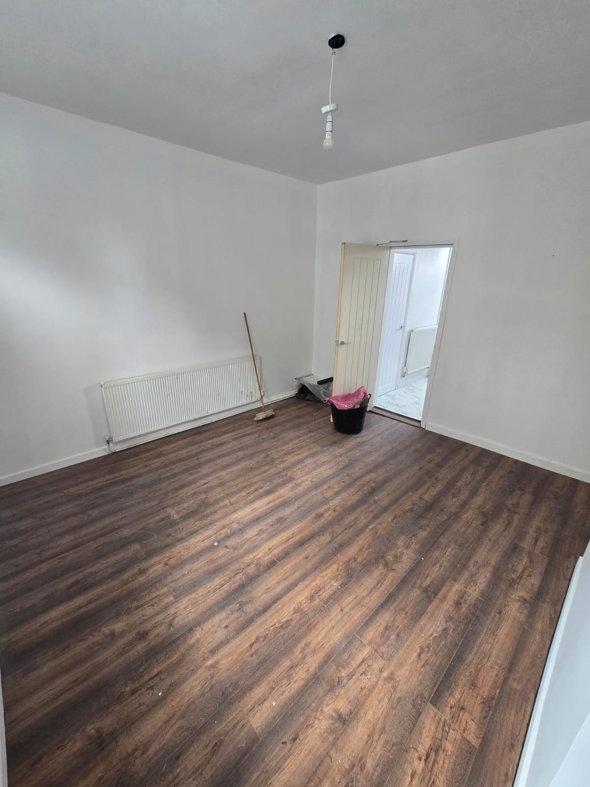 Barnsley - Image 7