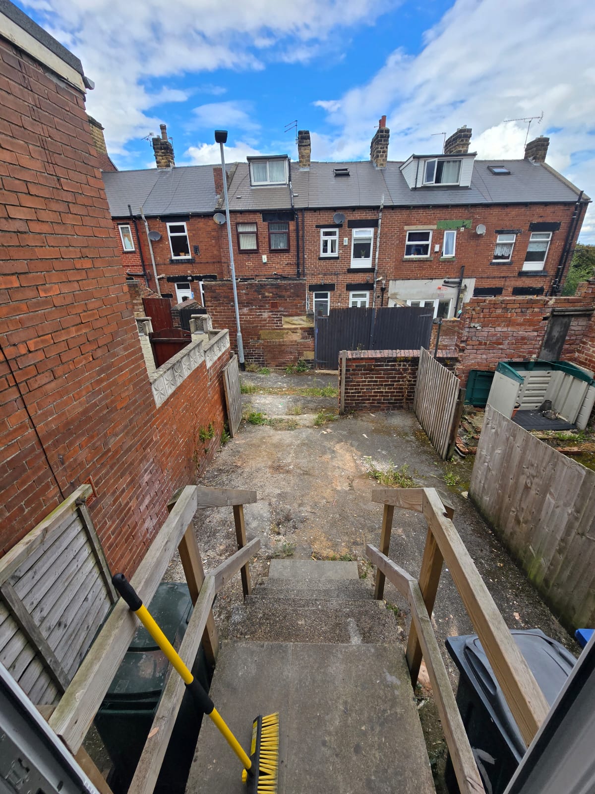 Barnsley - Image 11