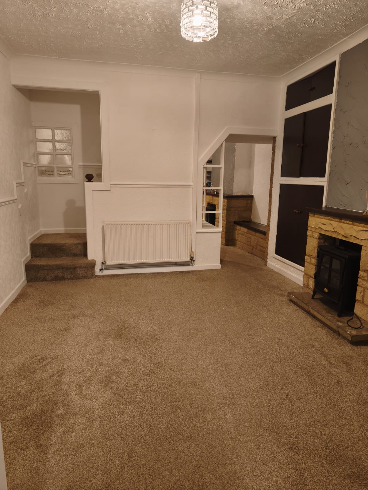 House in Burnley - Image 2