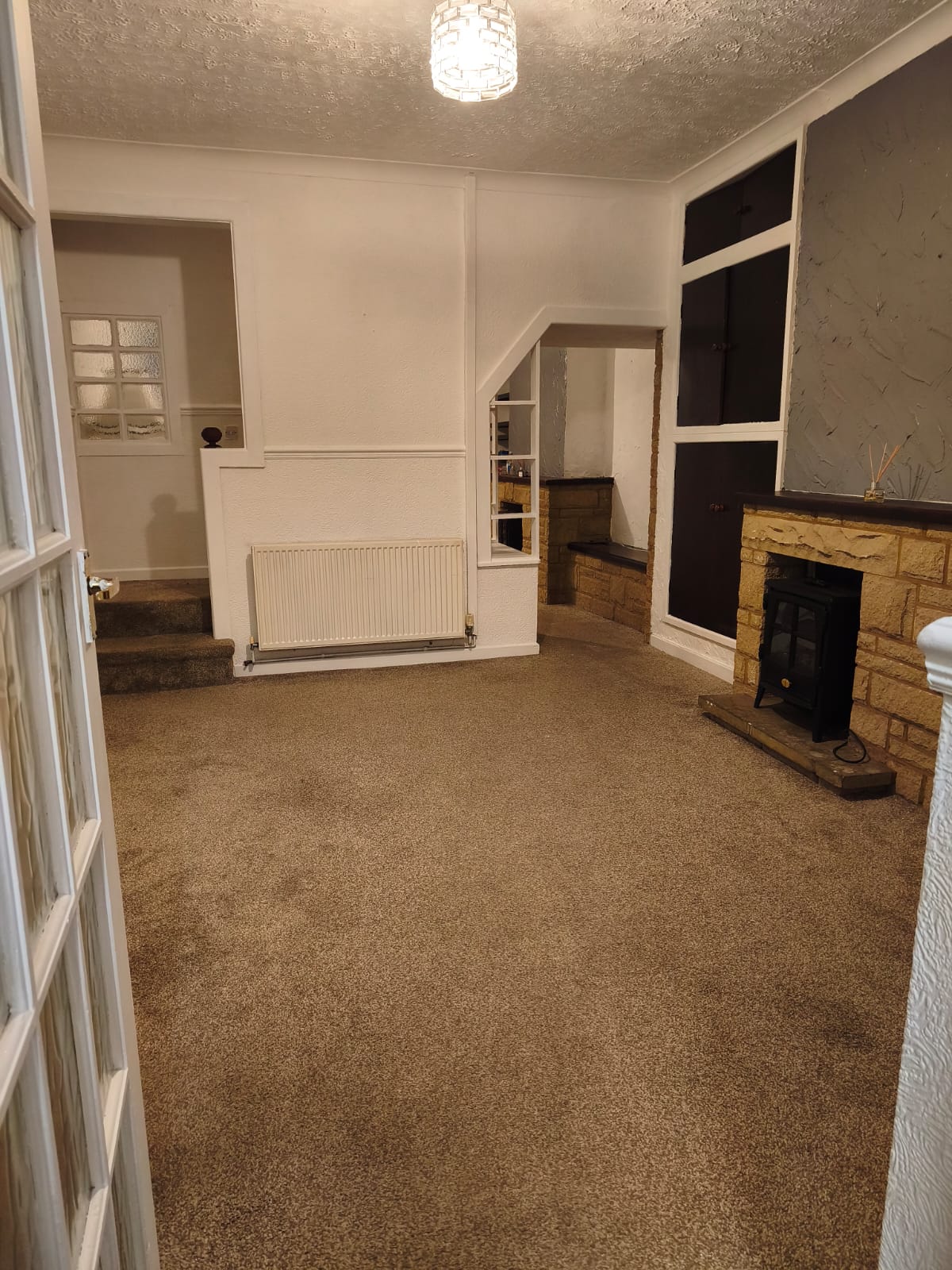 House in Burnley - Image 3