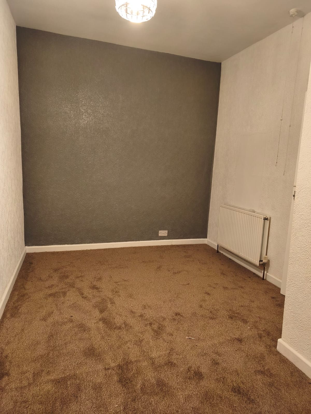 House in Burnley - Image 15