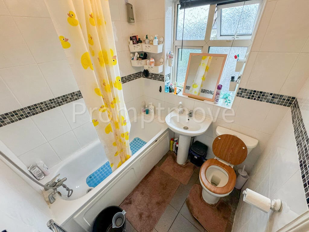 House in Luton