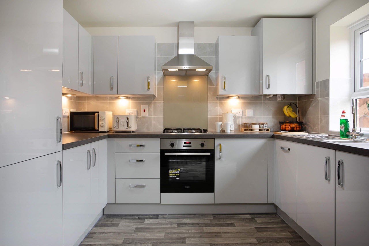 Semi-Detached in Rugby - Image 15