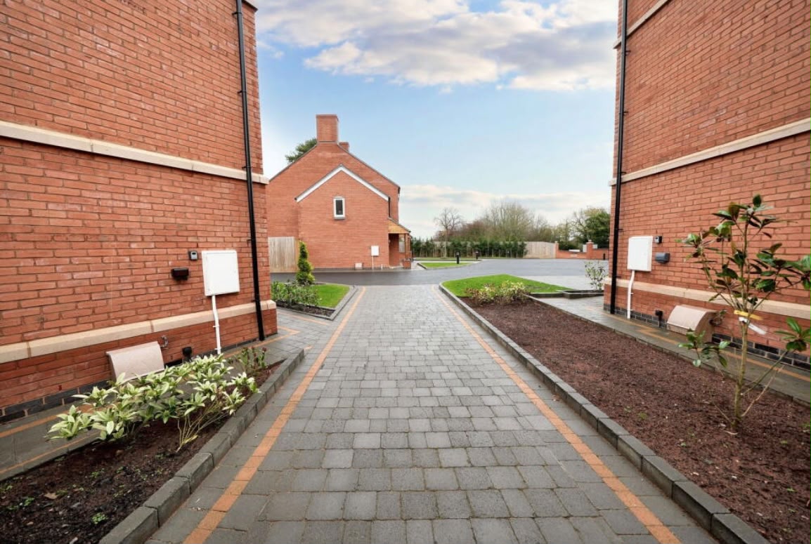 South Staffordshire - Image 3