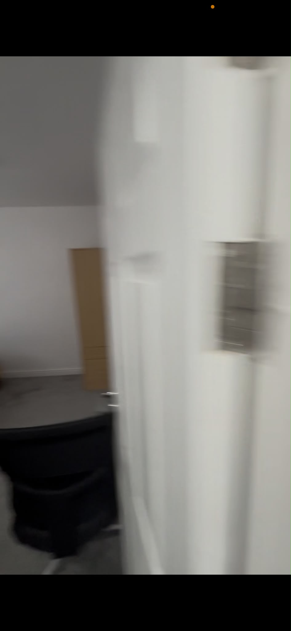 Leeds - Image 7