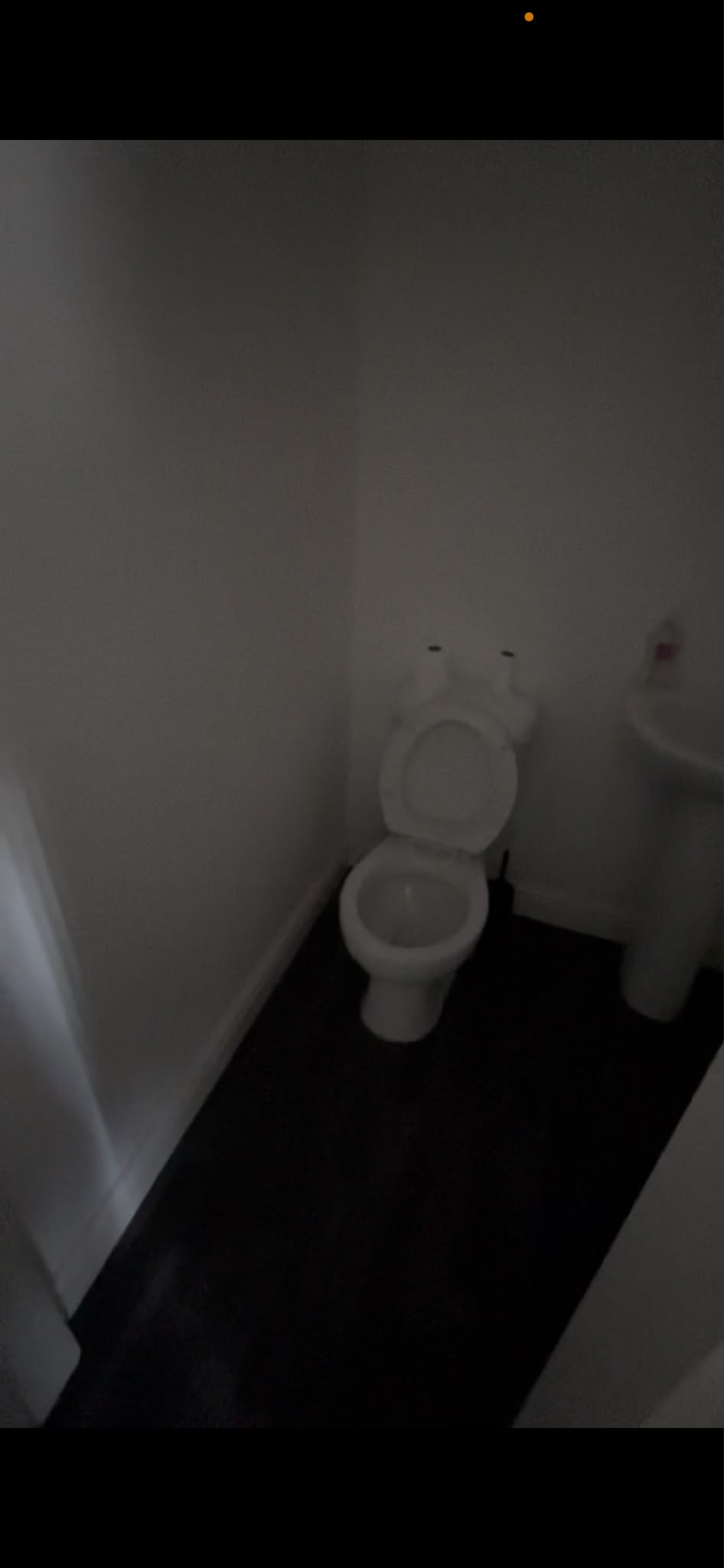 Leeds - Image 11