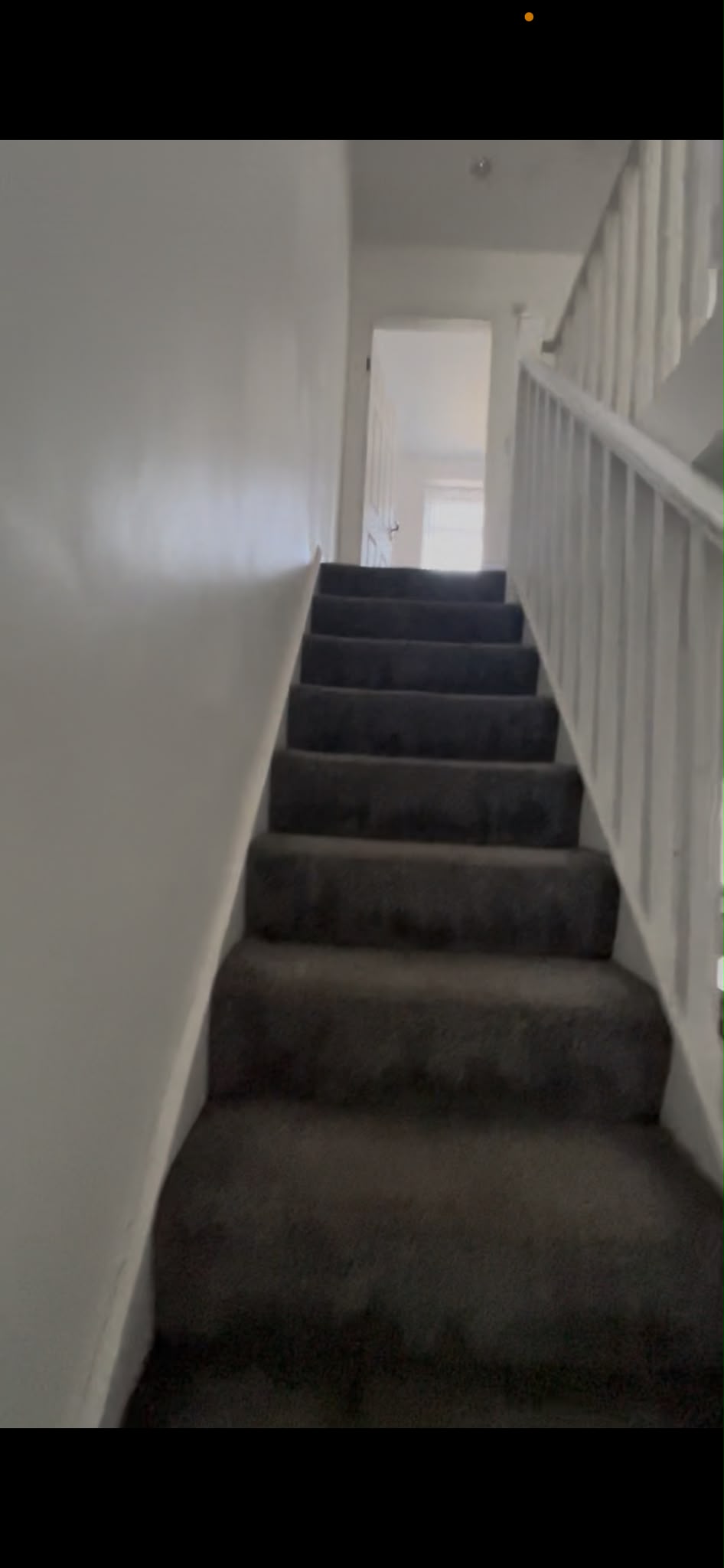 Leeds - Image 15