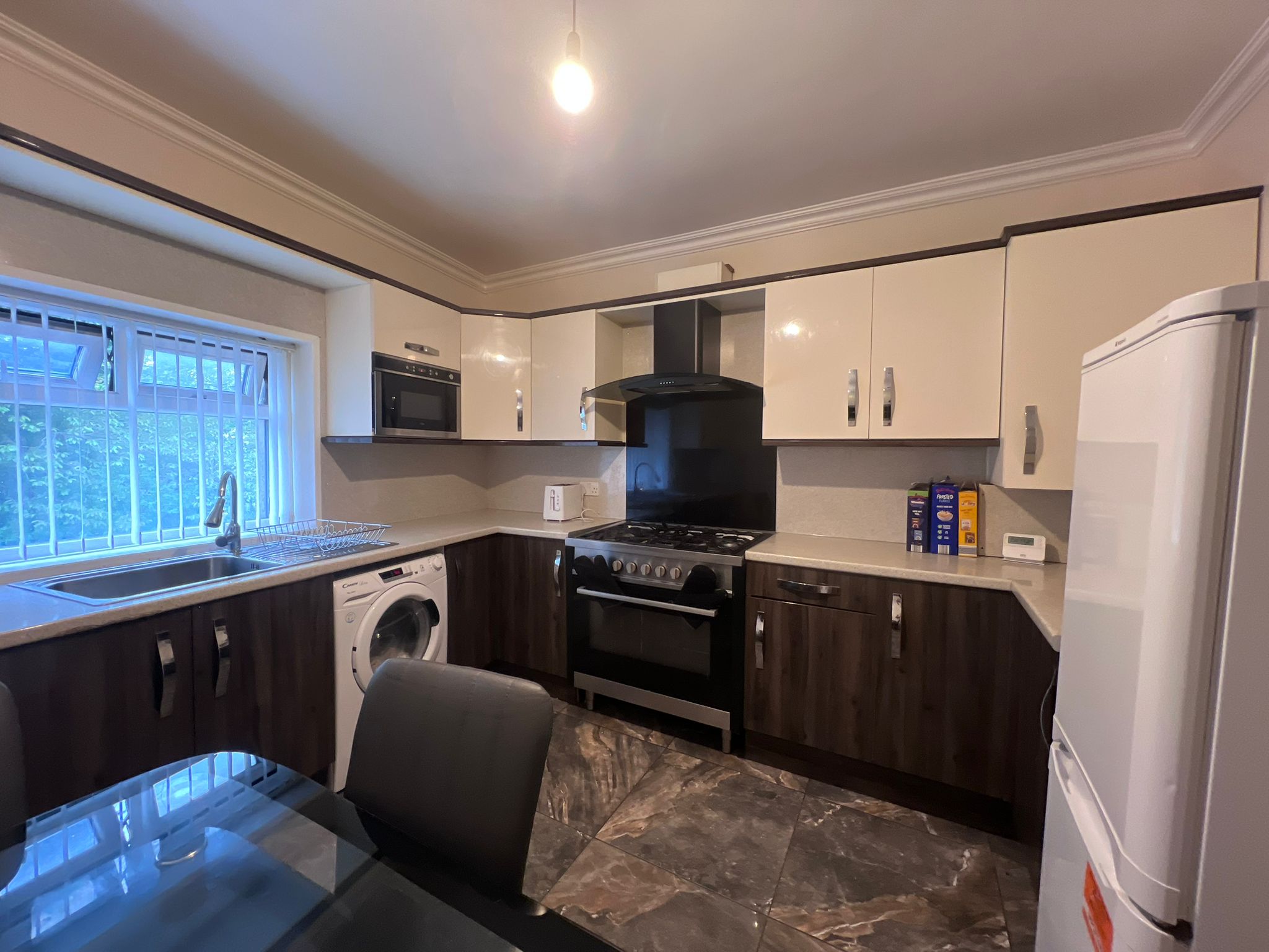 Bradford - Image 2