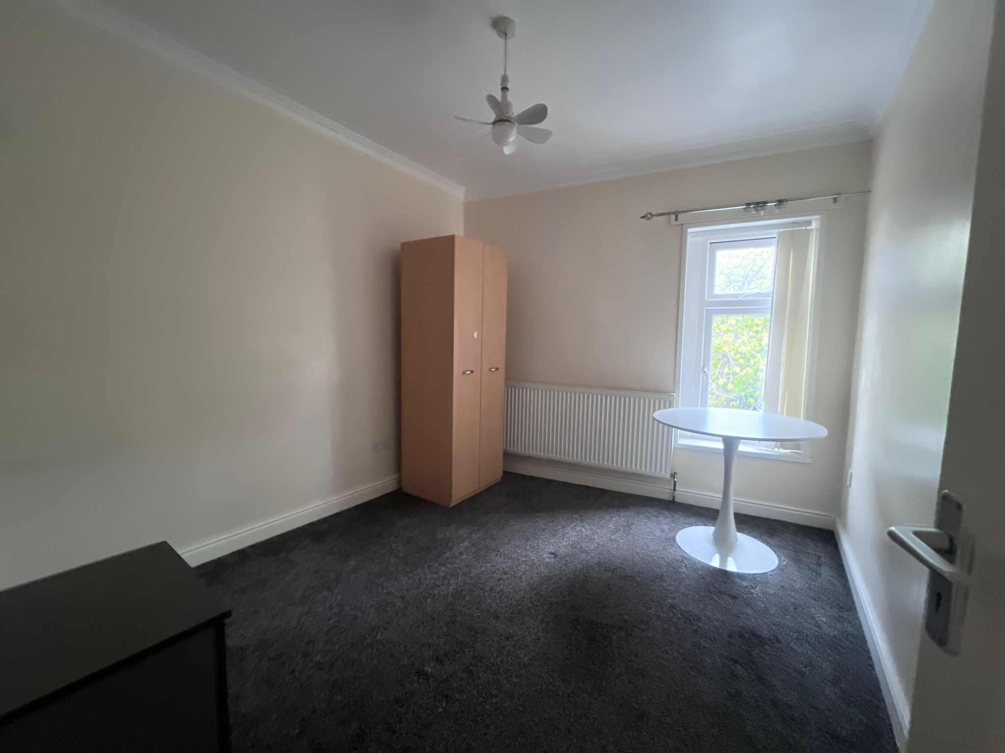 Bradford - Image 18