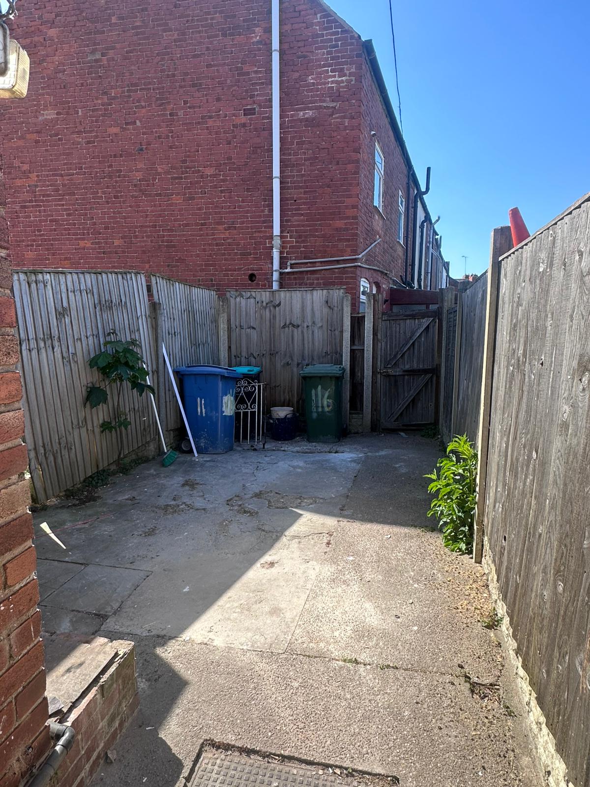 House in Nottingham - Image 7