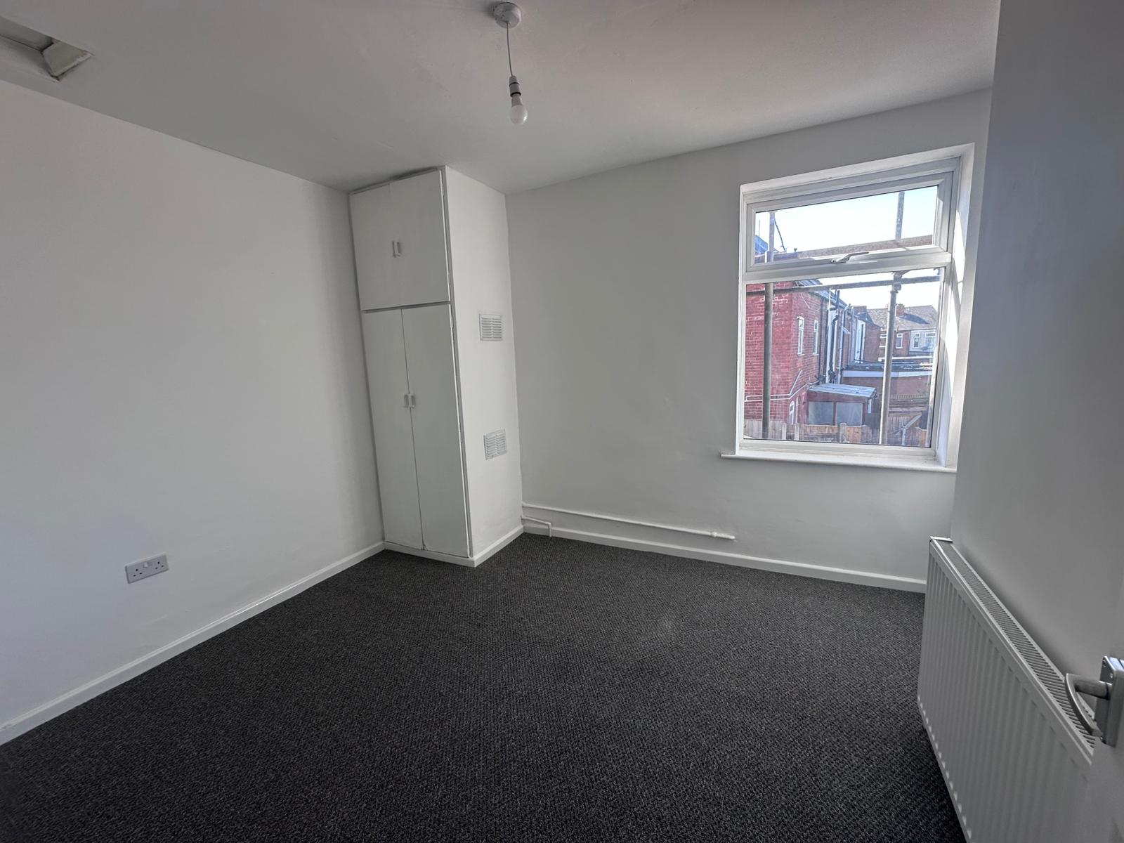 House in Nottingham - Image 9